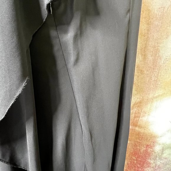 📌Timeless Elegant Ball - Formal - Prom A- Line Figure-Friendly Dress with Cape - Picture 10 of 16